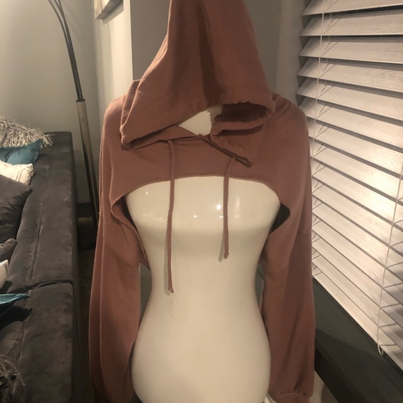 Fashion Nova Tops - Cropped hoodie
